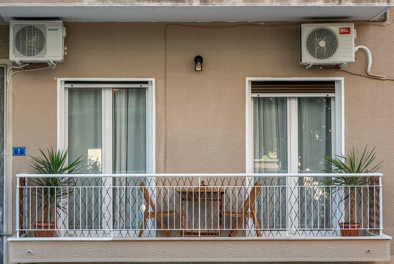 Apartmán Colourful Apt,Airport Line,6 Min Metro,300 Mbps! Atény Exteriér fotografie
